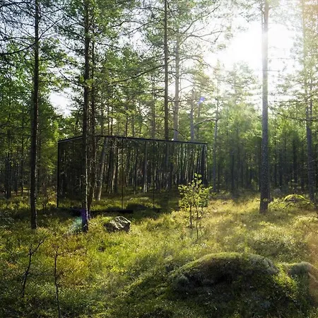 Oeoed Hoetels - Fika, Mysa , Skoent-with Sauna Apartment