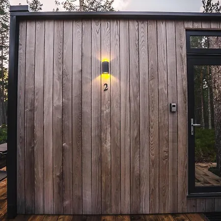 Oeoed Hoetels - Fika, Mysa , Skoent-with Sauna Apartment