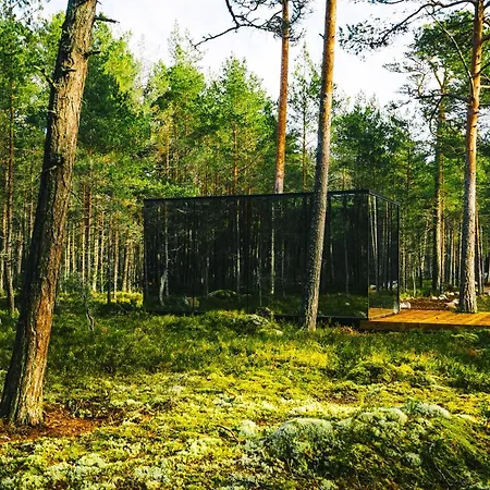 Oeoed Hoetels - Fika, Mysa , Skoent-with Sauna Rooslepa