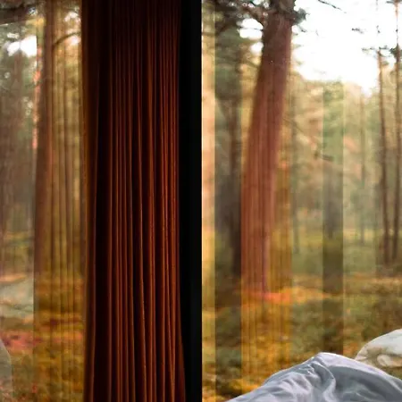 Oeoed Hoetels - Fika, Mysa , Skoent-with Sauna